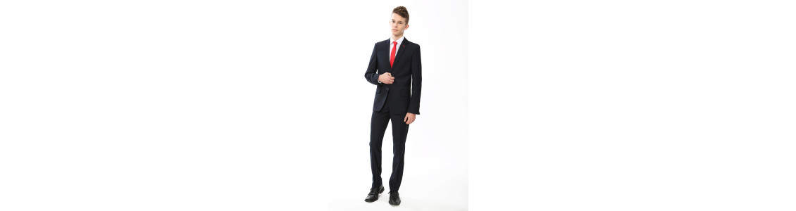 Dress til gutt 4 år - 13 år Dress til gutt 4 år - 13 år